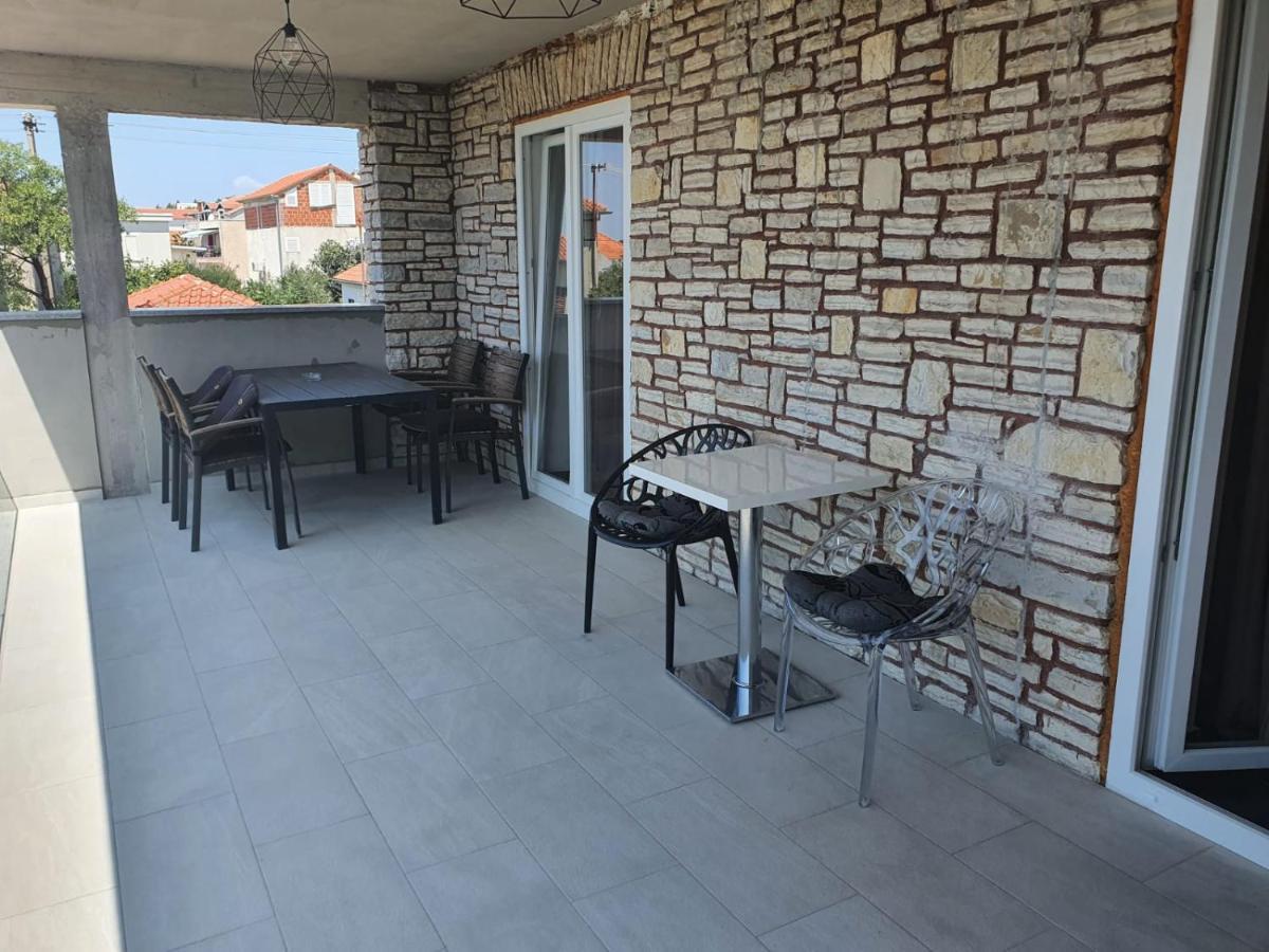 Muring Apartments Tribunj  Exterior photo